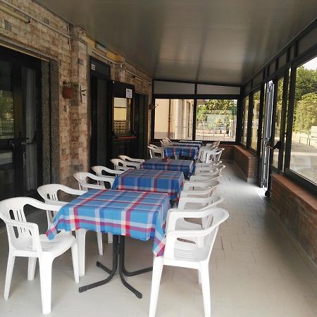 Hotel Bragozzo Соттомарина Экстерьер фото
