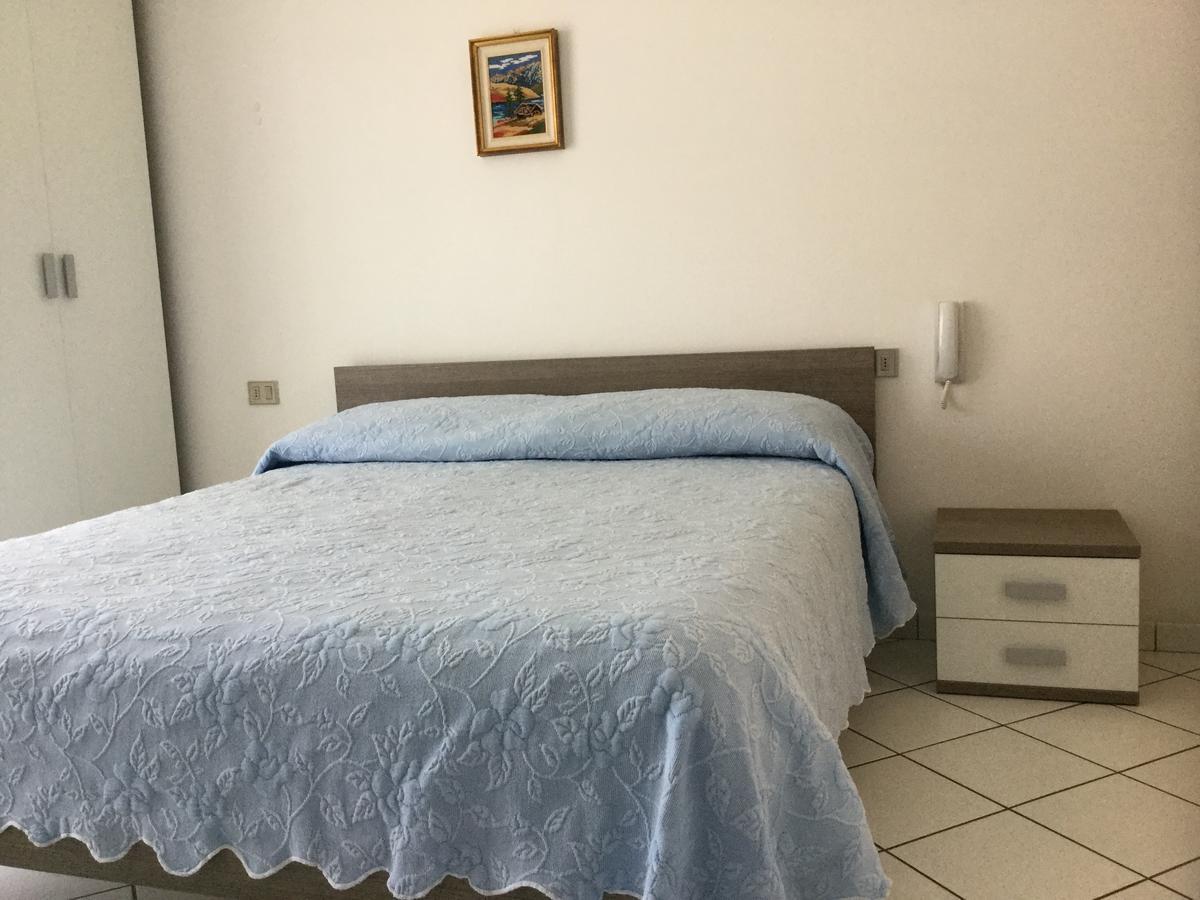 Hotel Bragozzo Соттомарина Экстерьер фото